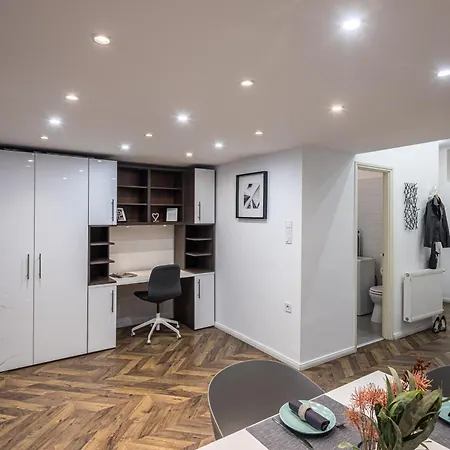 Apartament Riverside *